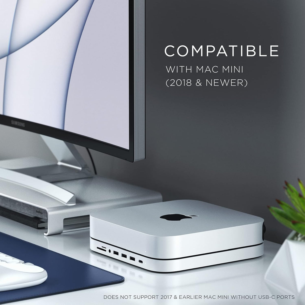 Silver USB-C Stand & Hub with SSD Enclosure K13924