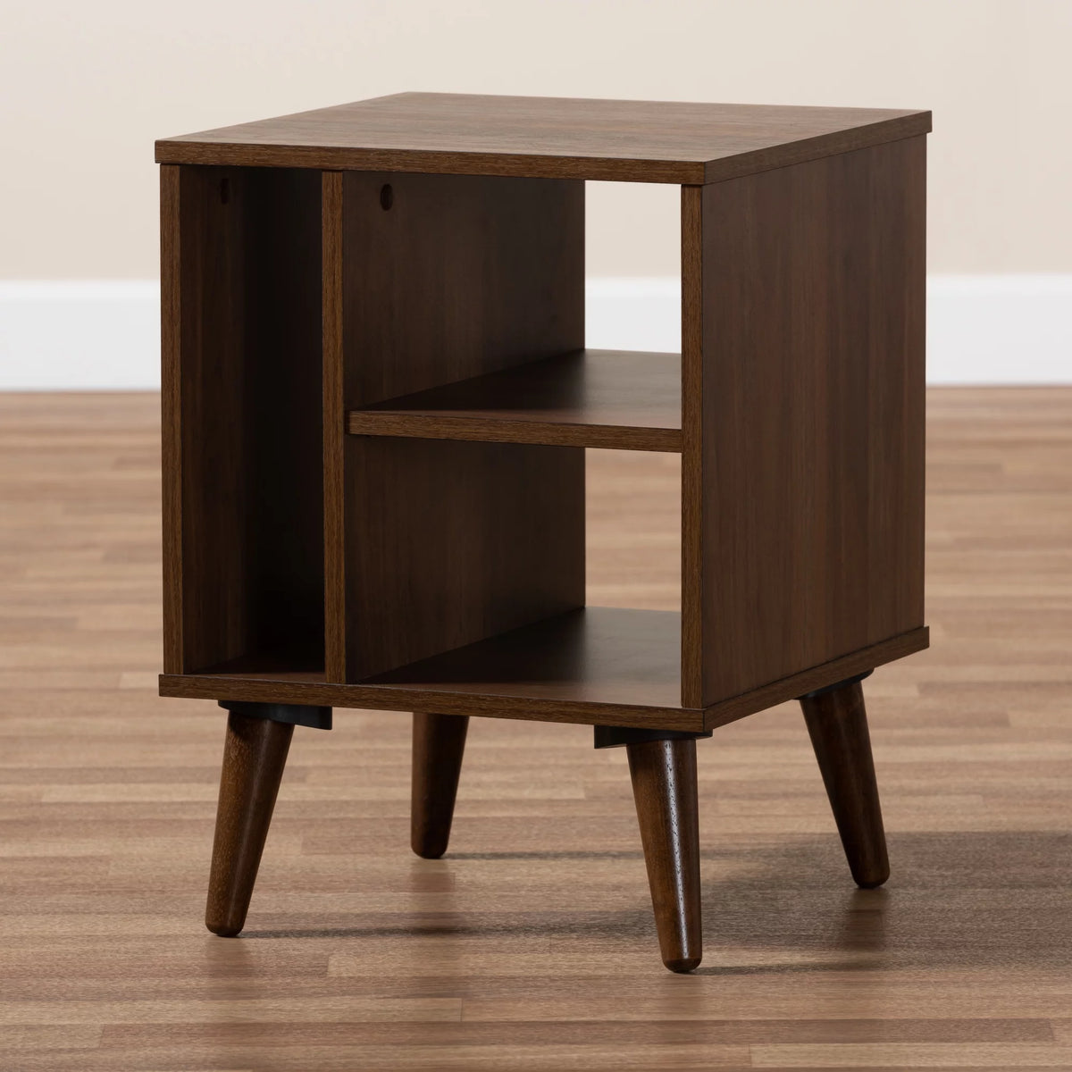 Walnut Finished Wood End Table L187