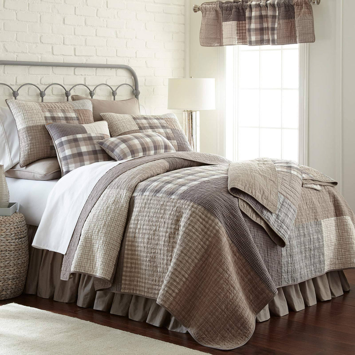 King Multi Quilt Z3106