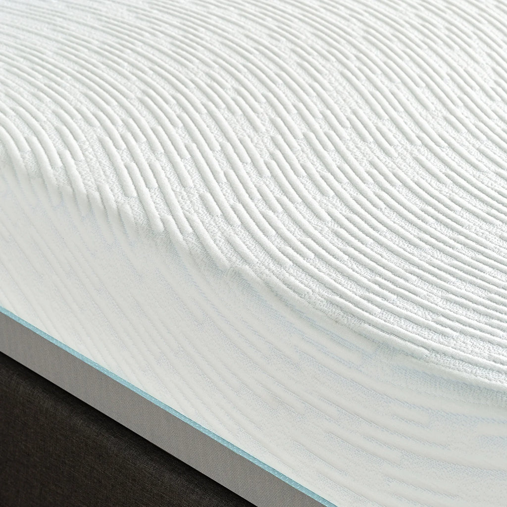 8 Memory Foam Queen Mattress W5002