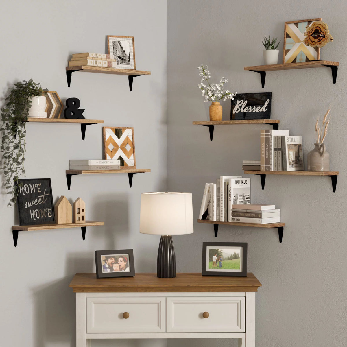 Set of 8 Black Floating Shelves U48719