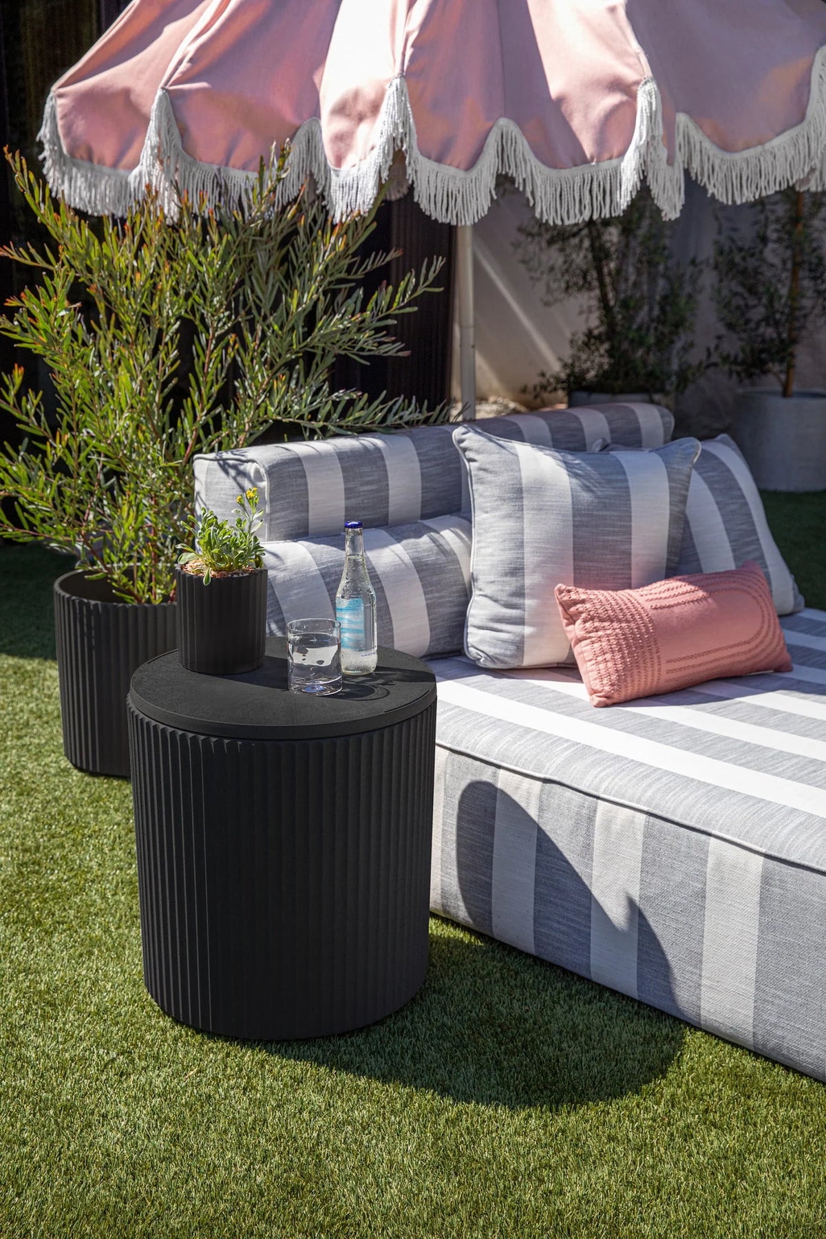 White Side Table V591