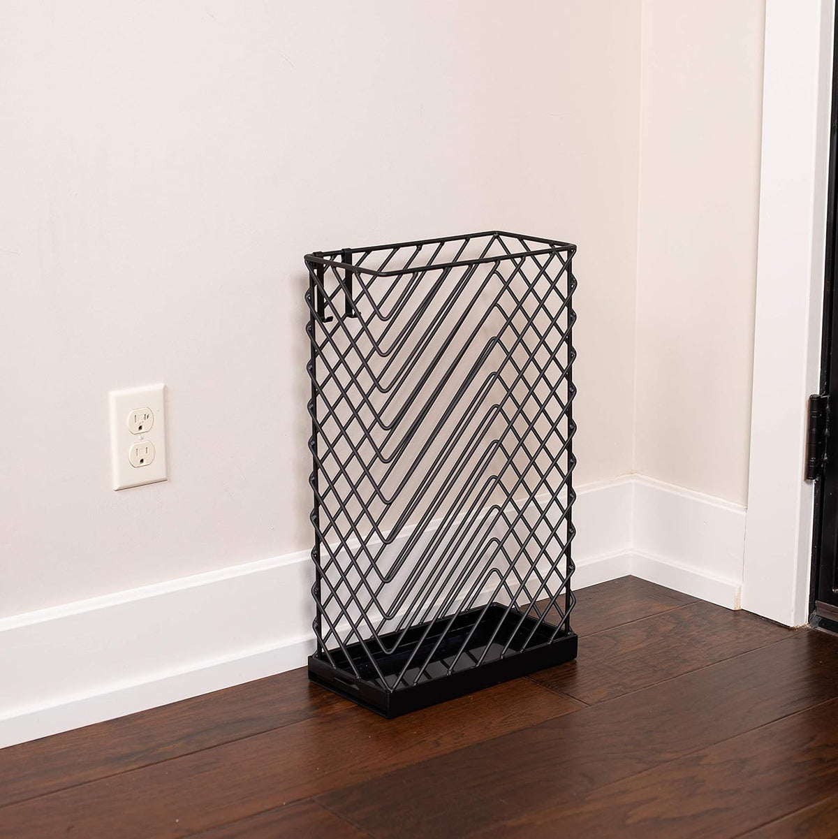 Black Metal Umbrella Stand P498938
