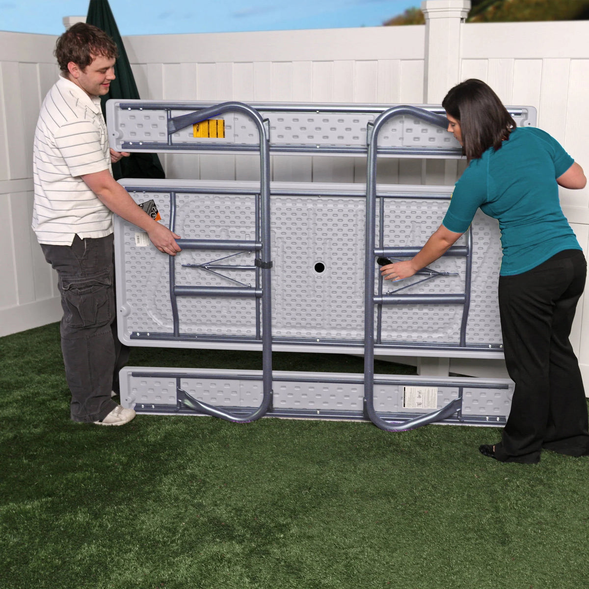 6 Foot Polyethylene Picnic Table G960071