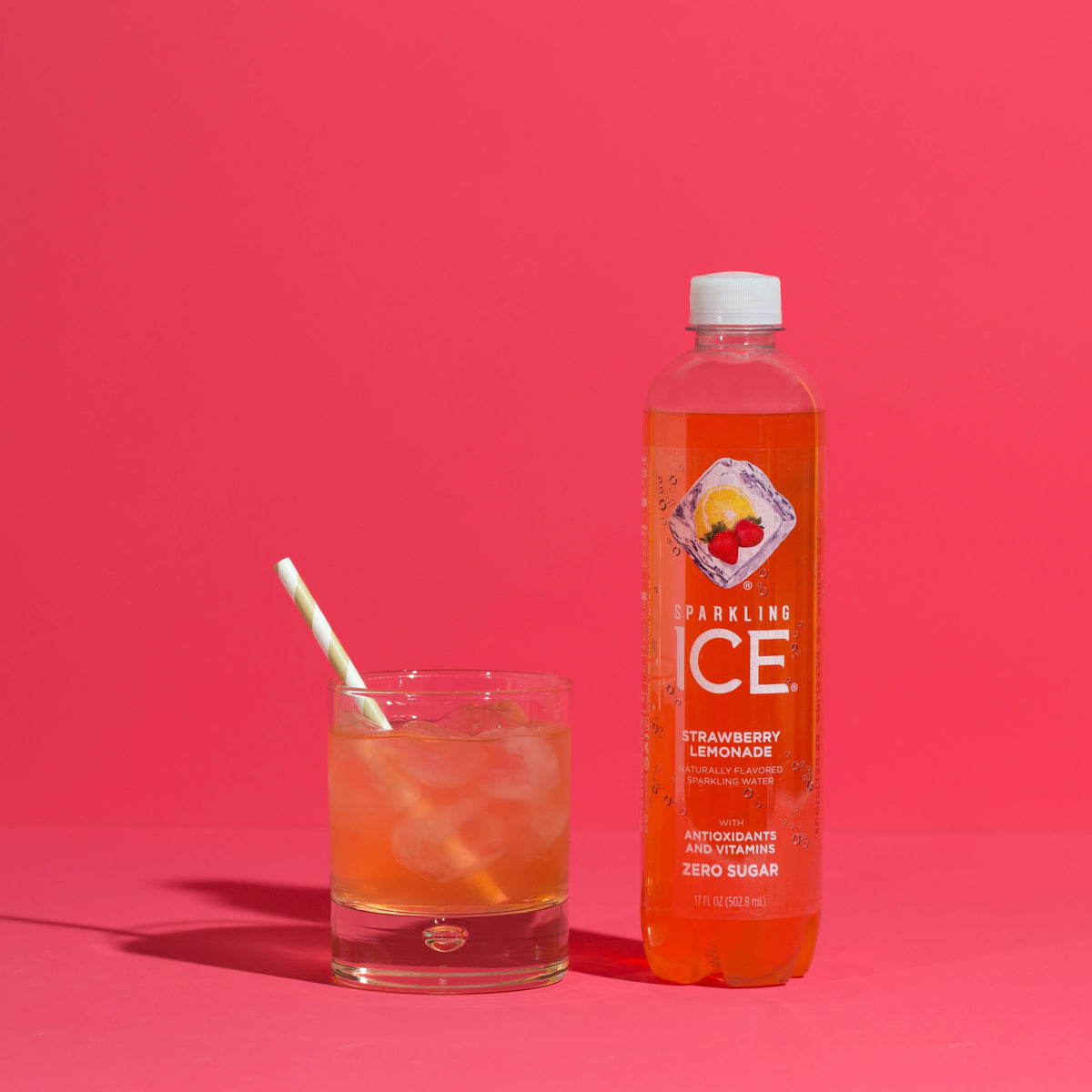 Strawberry Lemonade Sparkling Water 17 Fl Oz, Pack of 12 G395169